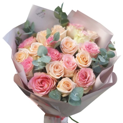 Букет 19 роз "Михелина"